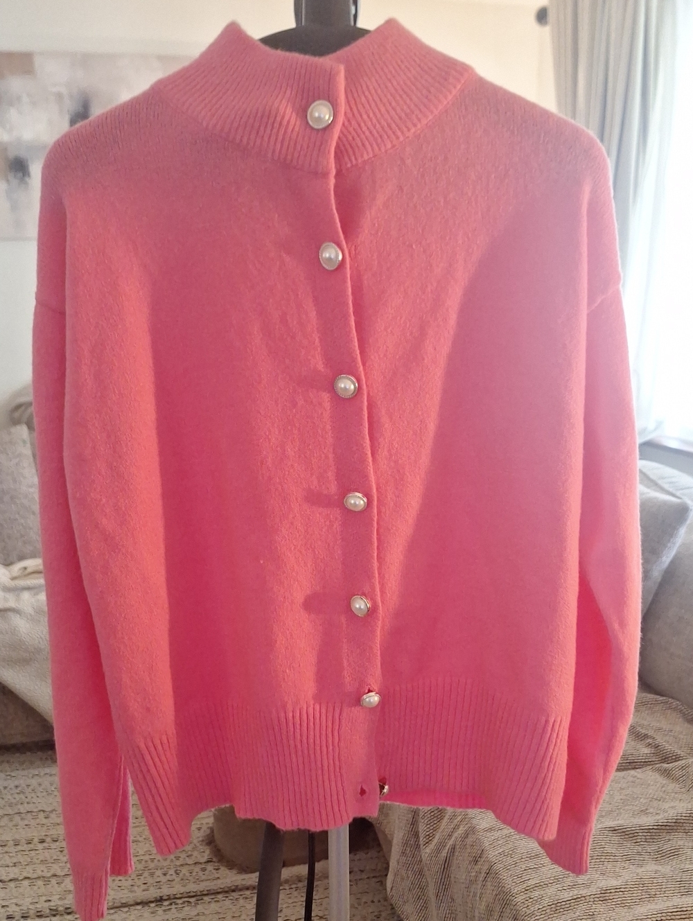 Source Unknown Coral Pink Pearl-Back Cardigan